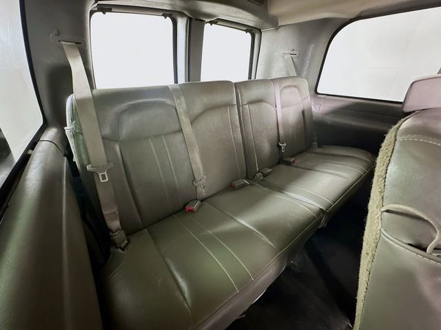 Used 2022 Chevrolet Express 3500 LS image 31