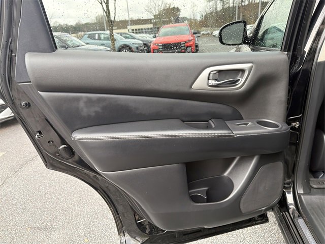 Used 2013 Nissan Pathfinder SL w/ Trailer Tow Pkg image 22