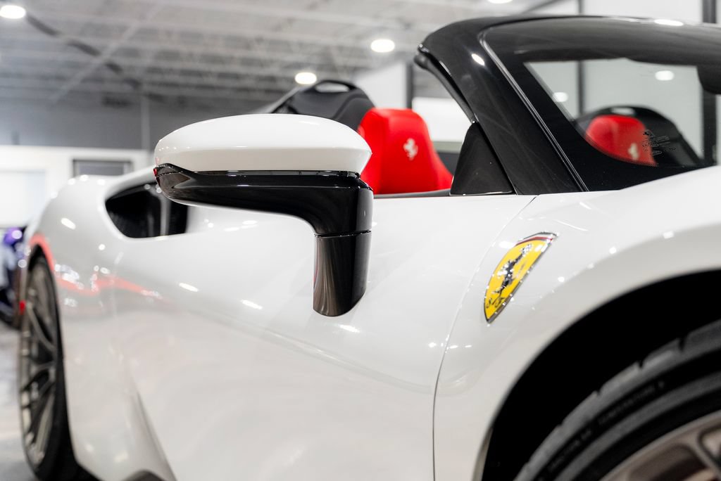 Used 2022 Ferrari SF90 Spider AWD/4WD image 10