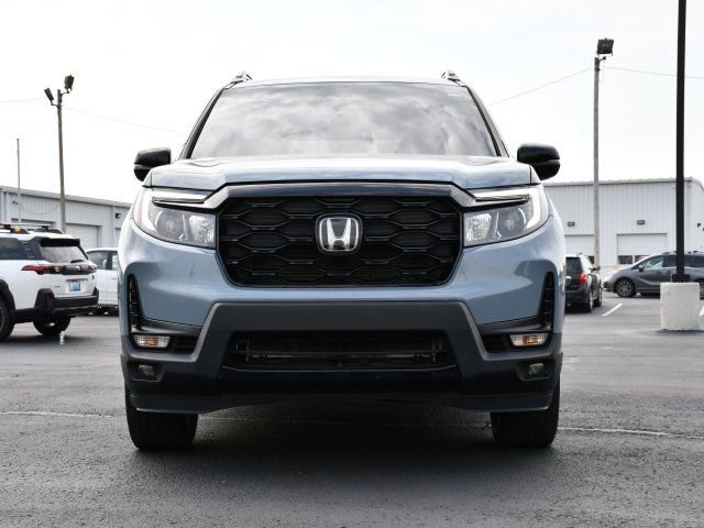 Used 2023 Honda Passport Elite image 2