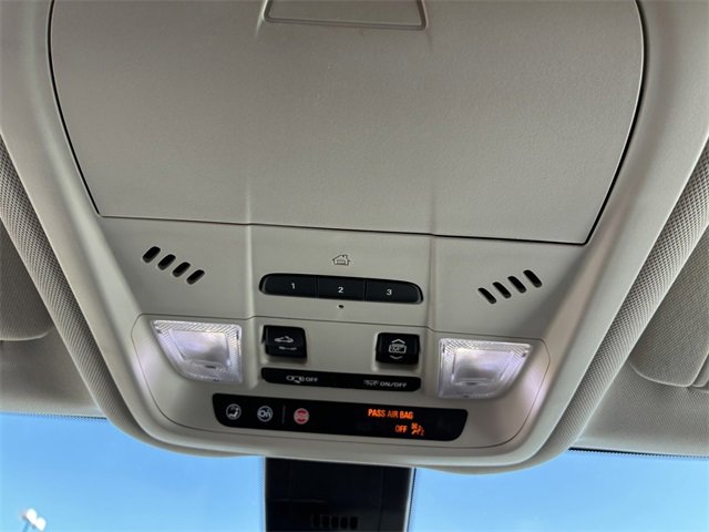 Used 2020 GMC Terrain Denali w/ Denali Premium Package image 29