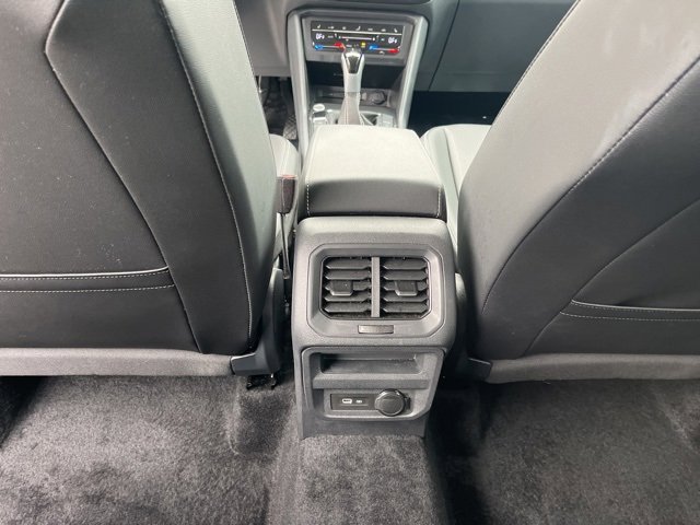 Used 2024 Volkswagen Tiguan SE image 15
