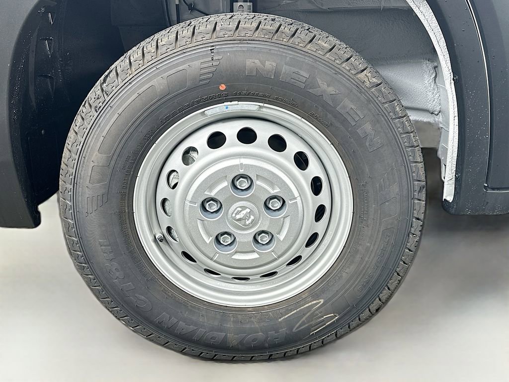 New 2026 RAM ProMaster 3500 w/ Premium Convenience Group FWD image 17