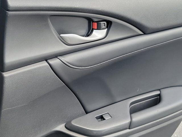 Used 2019 Honda Insight Touring image 6