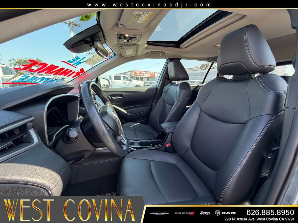 Used 2023 Toyota Corolla Cross XLE w/ Convenience Package FWD image 20