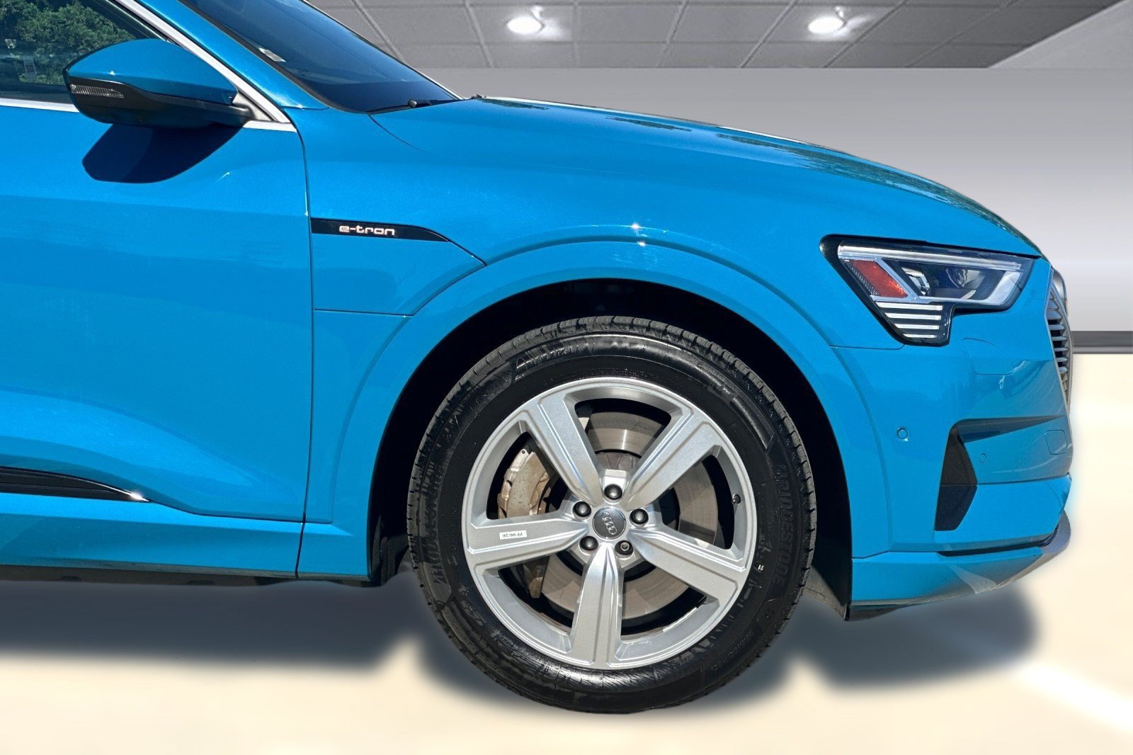Used 2019 Audi e-tron Prestige AWD/4WD image 36