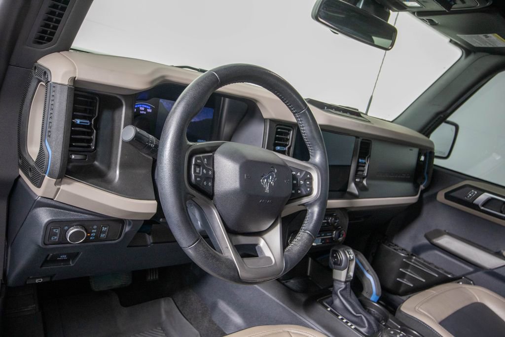 Used 2022 Ford Bronco Wildtrak AWD/4WD image 16
