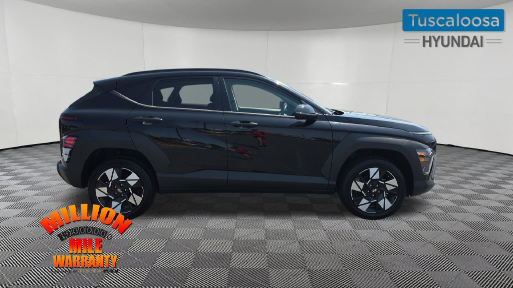 Used 2025 Hyundai Kona SEL AWD/4WD image 9