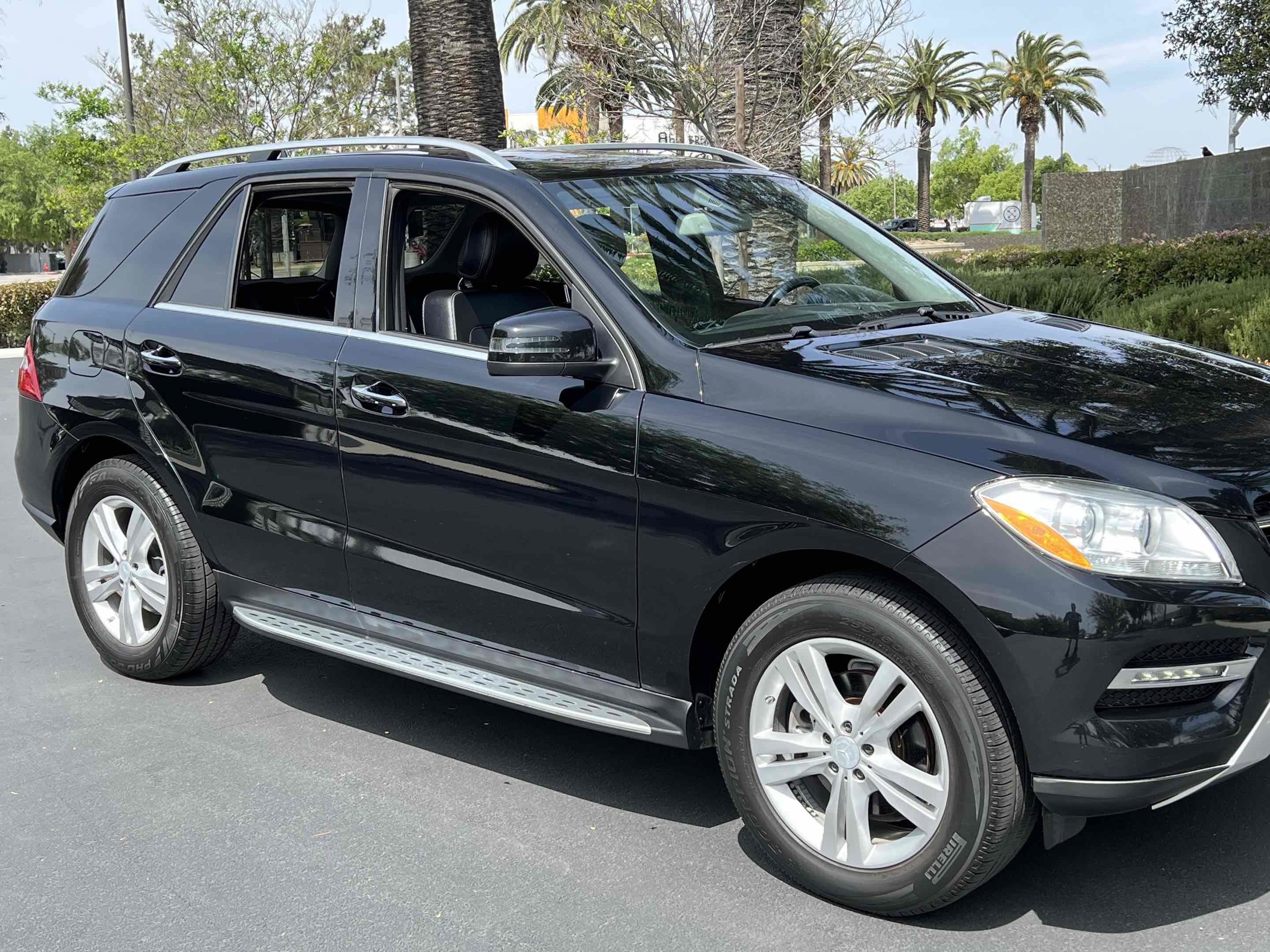 Used 2015 Mercedes-Benz ML 350 4MATIC w/ Premium 1 Package image 53