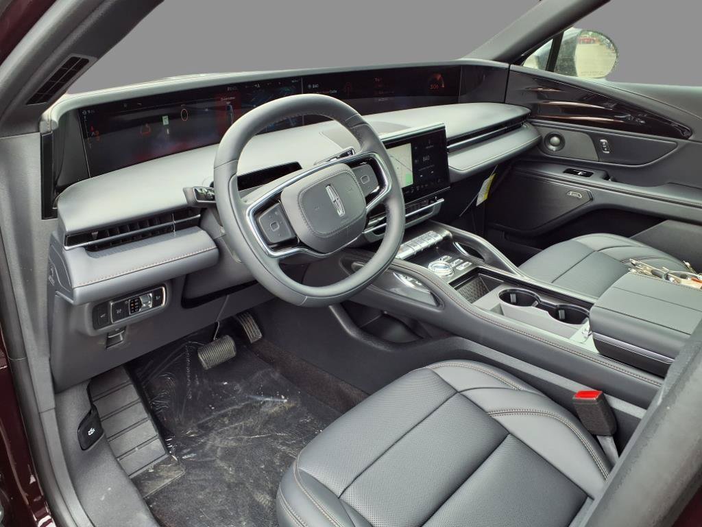 New 2025 Lincoln Nautilus Premier w/ Equipment Group 102A AWD/4WD image 4