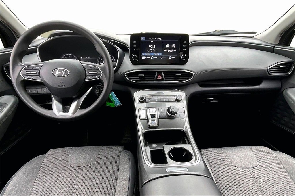 Used 2023 Hyundai Santa Fe SE image 15