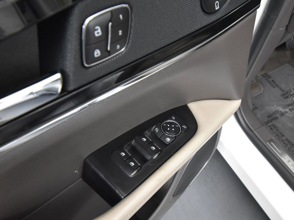 Used 2023 Lincoln Nautilus Reserve w/ Equipment Group 201A image 21