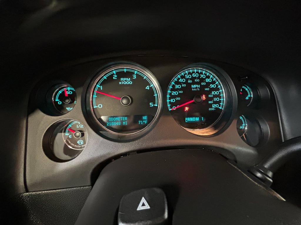 Used 2009 GMC Sierra 2500 SLT w/ SLT Convenience Package AWD/4WD image 14