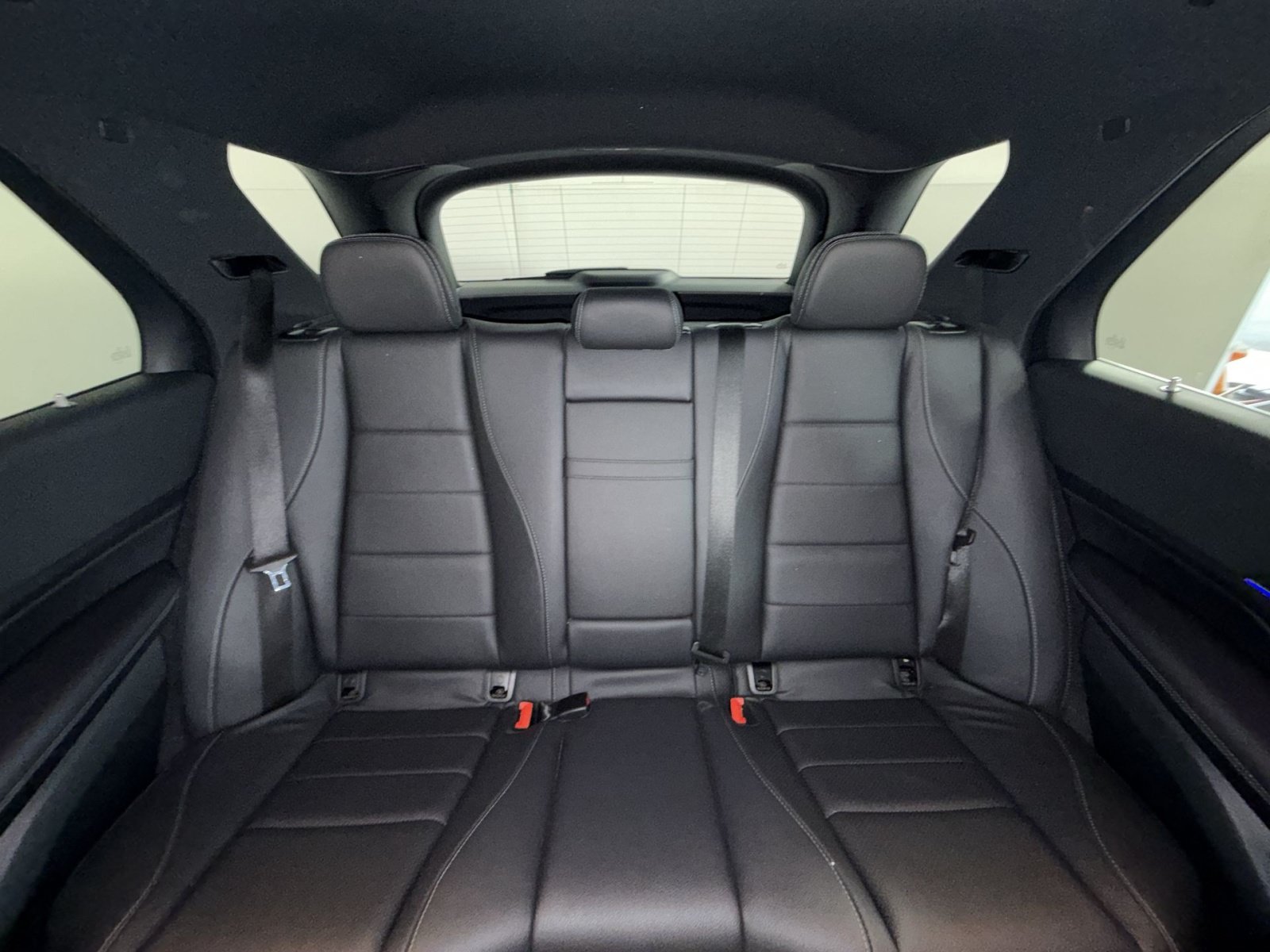 Used 2022 Mercedes-Benz GLE 350 4MATIC image 25