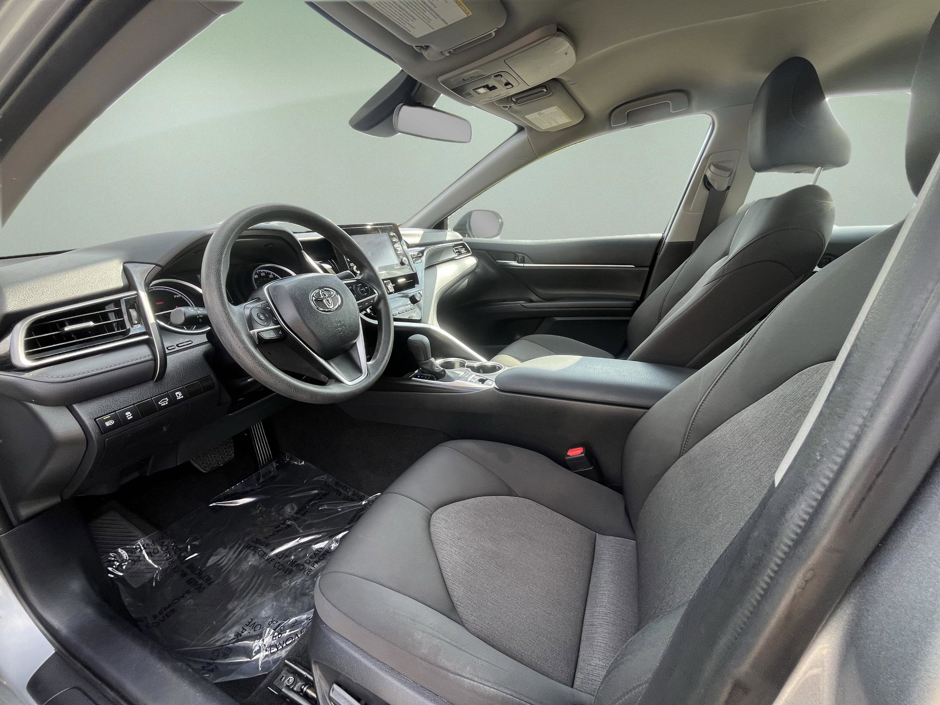 Used 2024 Toyota Camry LE FWD image 23