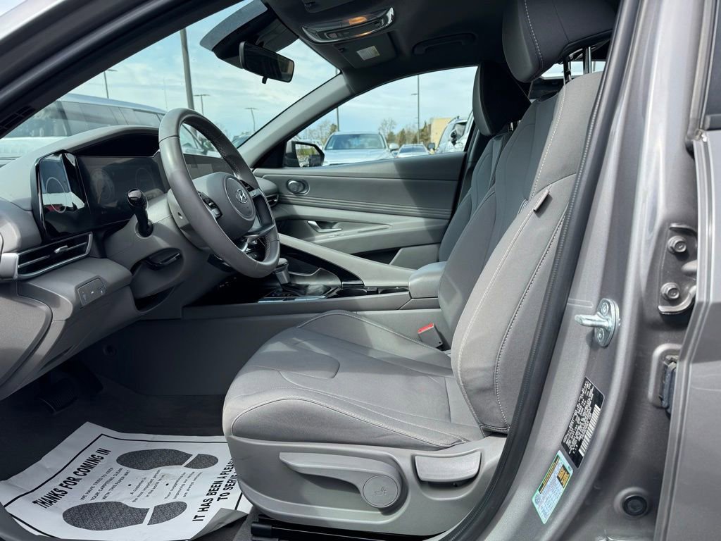 Certified 2023 Hyundai Elantra SEL w/ Convenience Package FWD image 23
