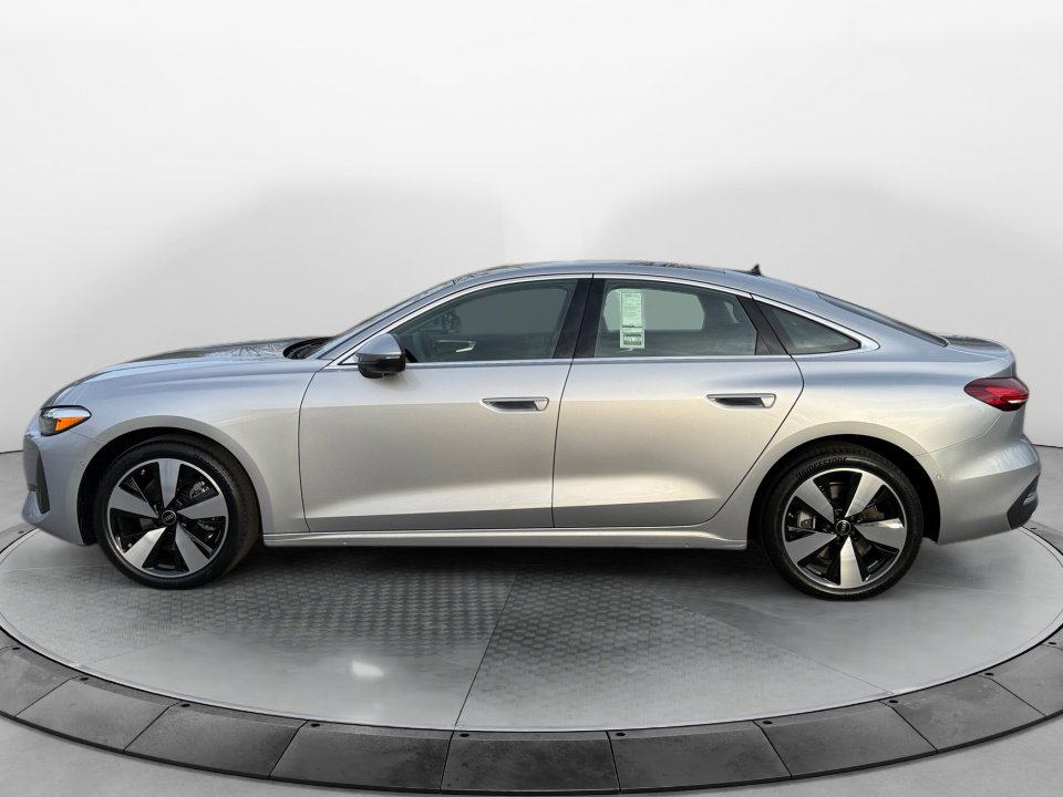 New 2025 Audi A5 2.0T Premium image 4