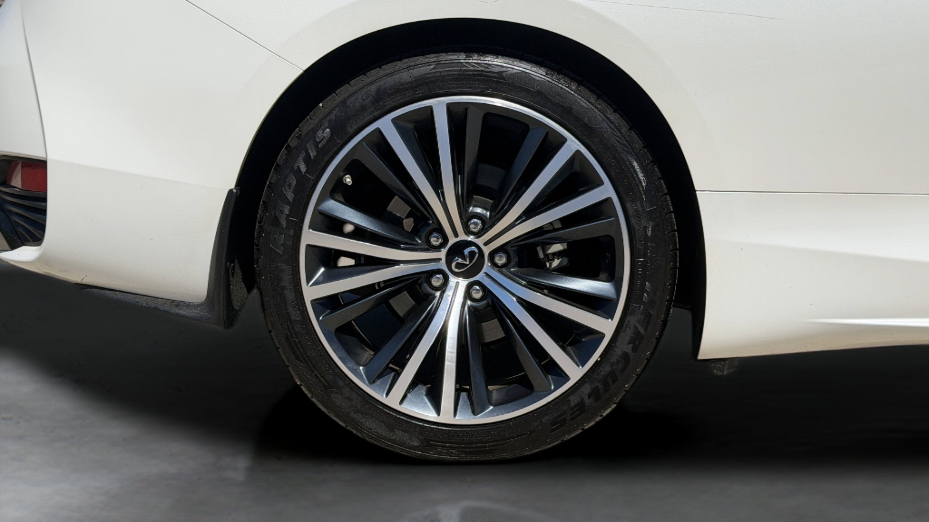 Used 2022 INFINITI Q60 3.0t Luxe w/ Cargo Package image 10