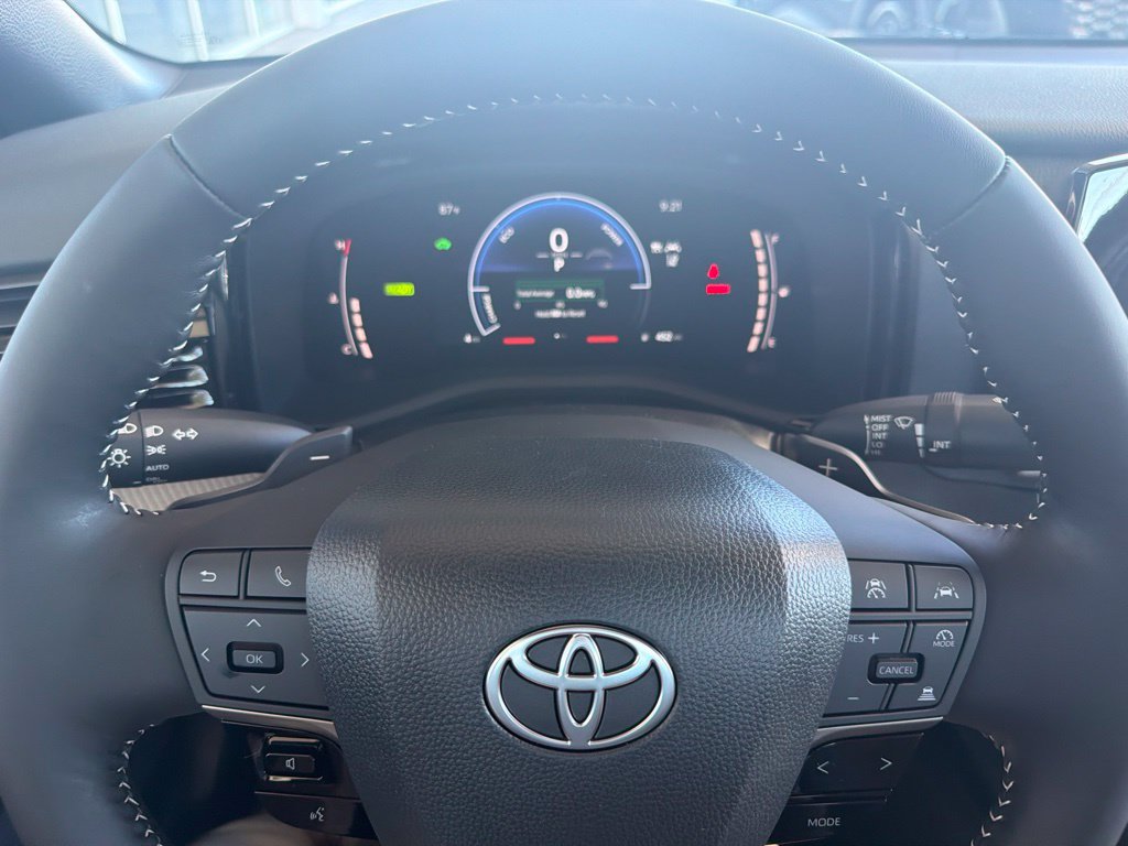 New 2026 Toyota Camry SE FWD image 11
