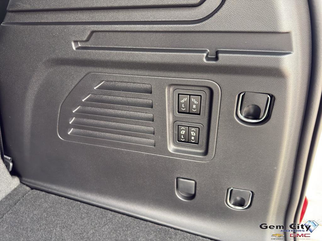 New 2026 GMC Acadia Denali Ultimate image 10