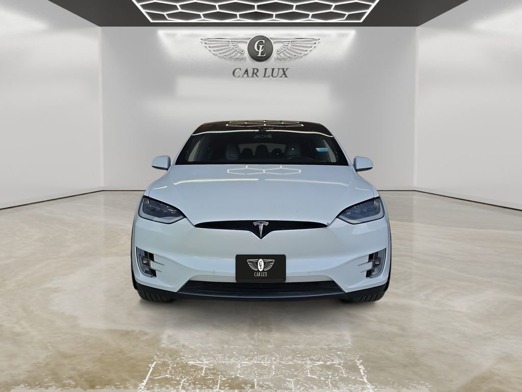 Used 2017 Tesla Model X 90D image 8