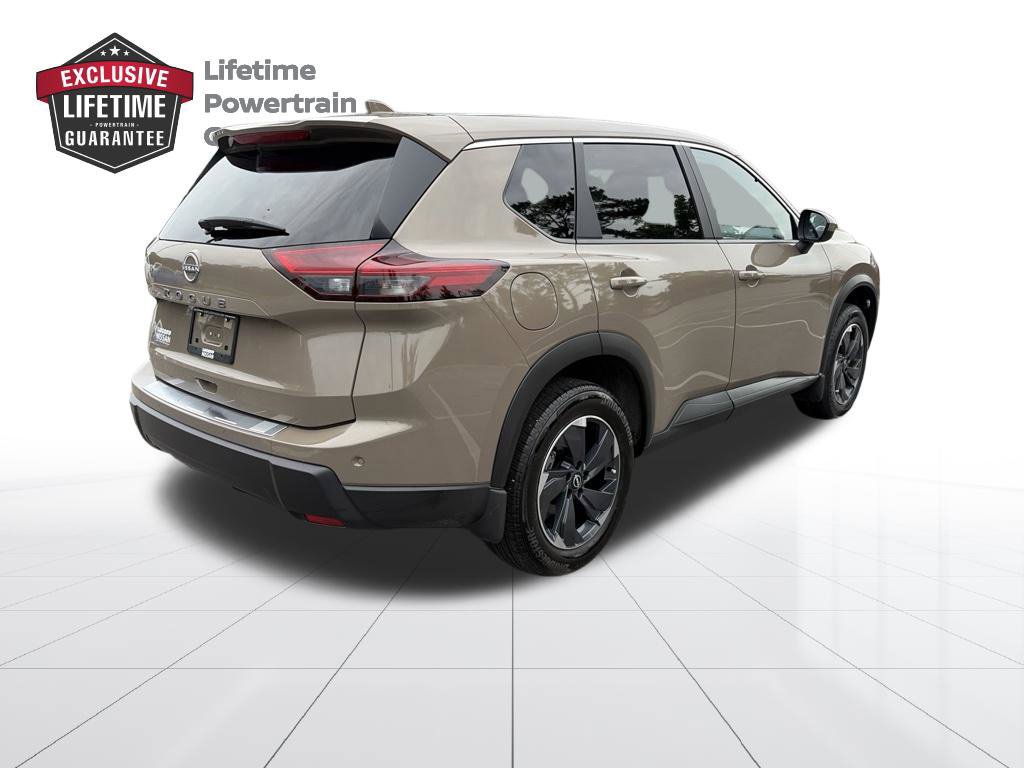 Certified 2025 Nissan Rogue SV FWD image 5