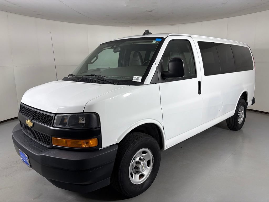 Certified 2023 Chevrolet Express 3500 LS RWD image 6