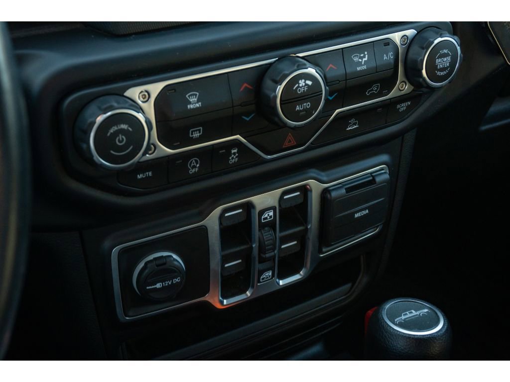 Used 2020 Jeep Gladiator Sport w/ Quick Order Package 24S image 22