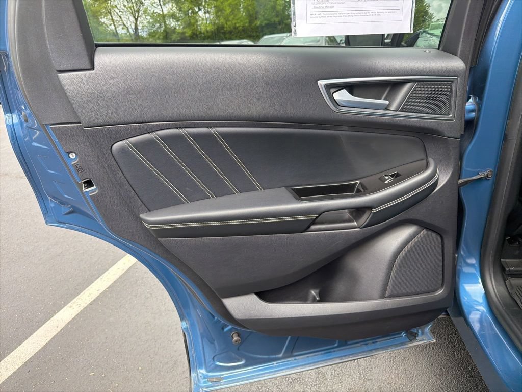 Used 2019 Ford Edge ST w/ Equipment Group 401A AWD/4WD image 20