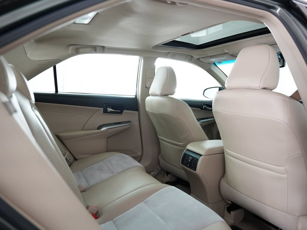 Used 2013 Toyota Camry XLE w/ Leather Pkg FWD image 41