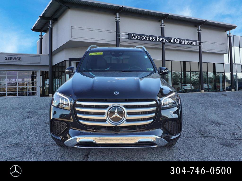 Used 2025 Mercedes-Benz GLS 450 4MATIC image 8