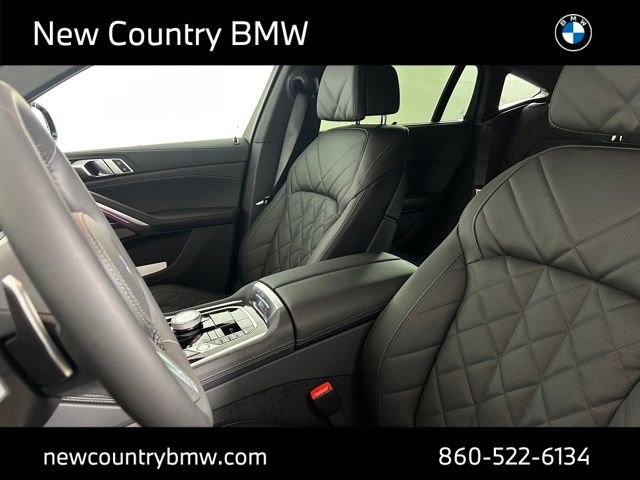 New 2026 BMW X6 xDrive40i w/ Executive Package image 25