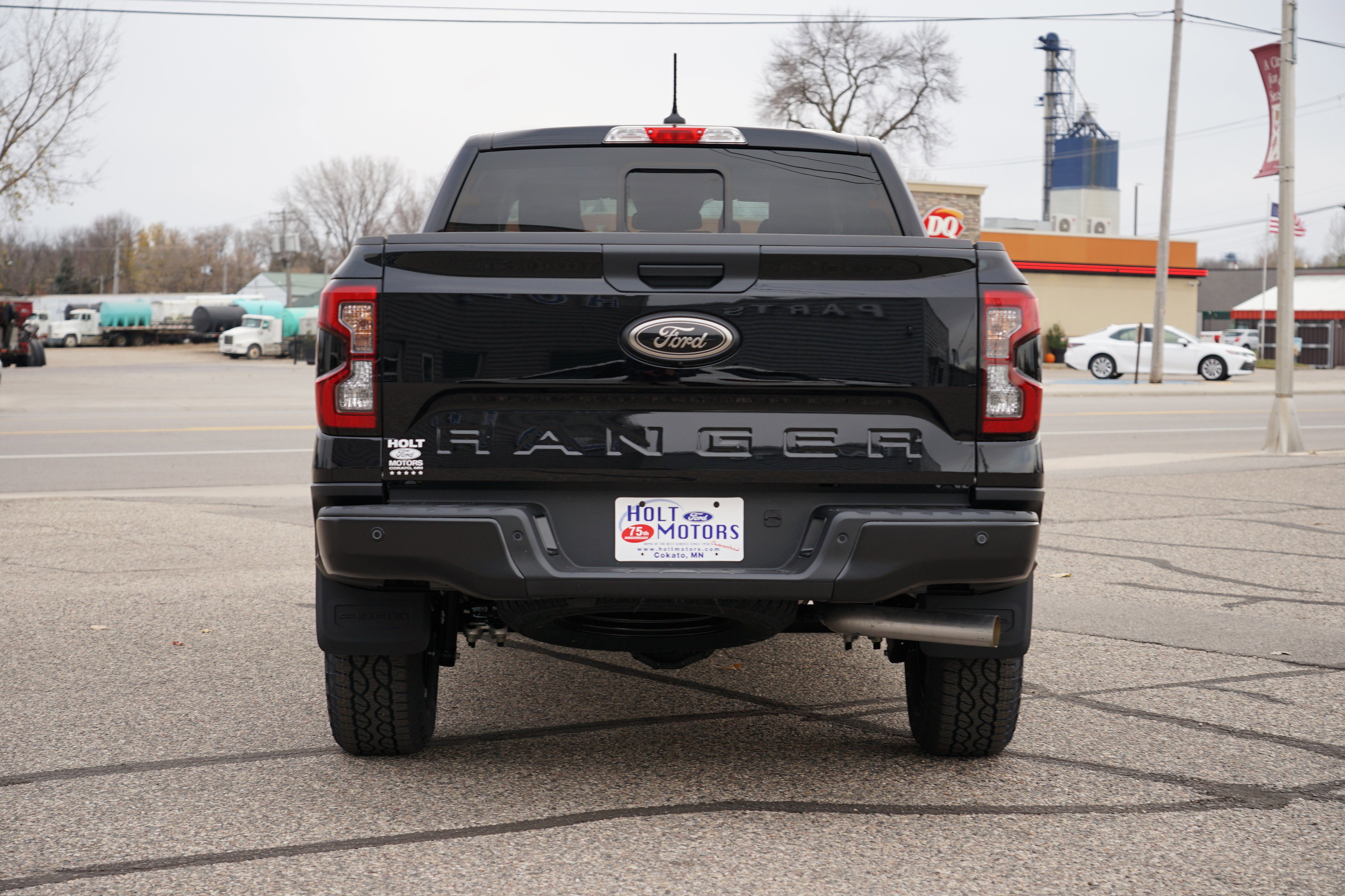 New 2025 Ford Ranger Lariat w/ FX4 Off-Road Package image 4