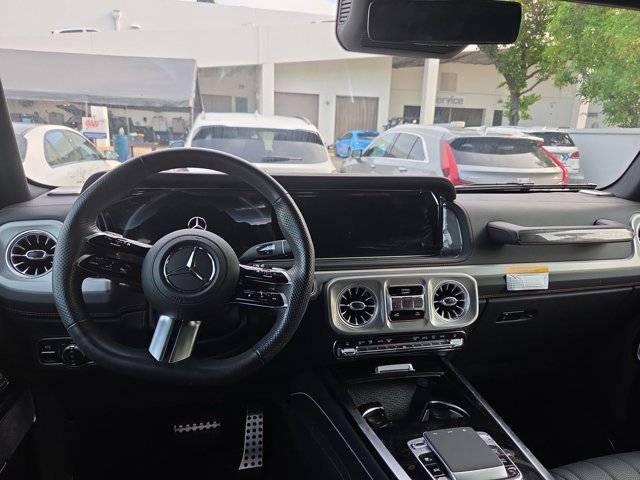 Certified 2025 Mercedes-Benz G 550 image 13