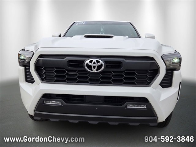 Used 2024 Toyota Tacoma TRD Sport image 9