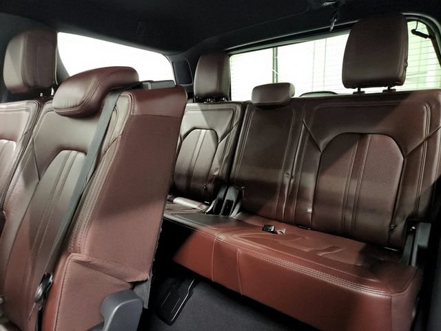 Used 2024 Ford Expedition Limited AWD/4WD image 35