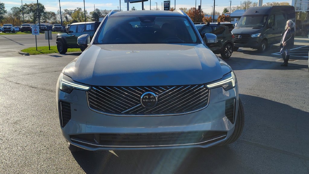 New 2026 Volvo XC90 B6 Ultra w/ Protection Package AWD/4WD image 38