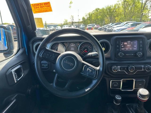 Used 2021 Jeep Gladiator Sport w/ Trailer Tow Package AWD/4WD image 18