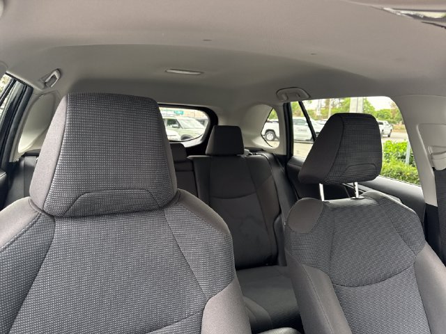 Used 2023 Toyota RAV4 LE AWD/4WD image 34