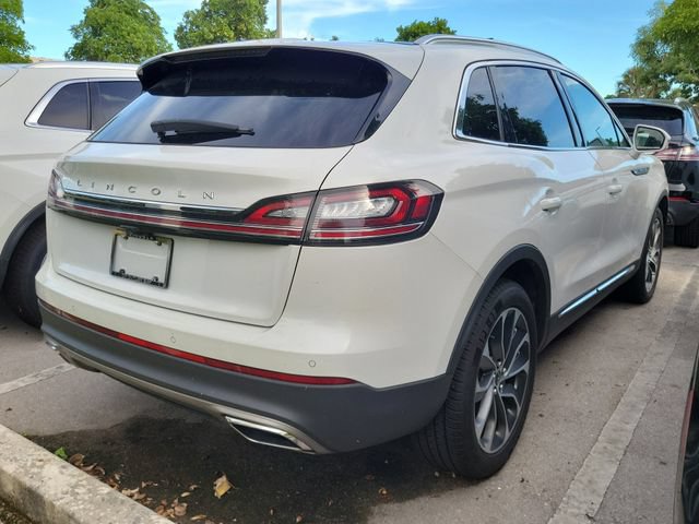Certified 2022 Lincoln Nautilus Reserve FWD image 4