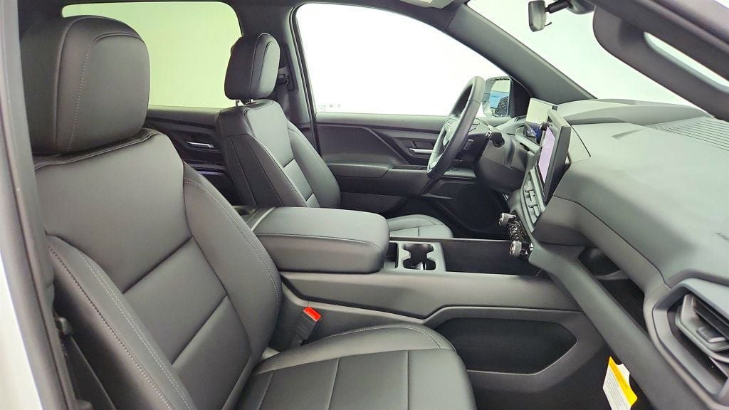 Used 2024 Chevrolet Silverado EV W/T AWD/4WD image 24