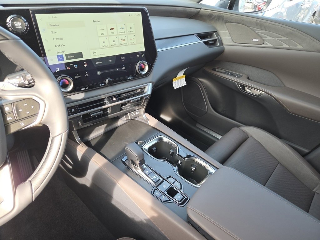 New 2025 Lexus RX 350 AWD image 41