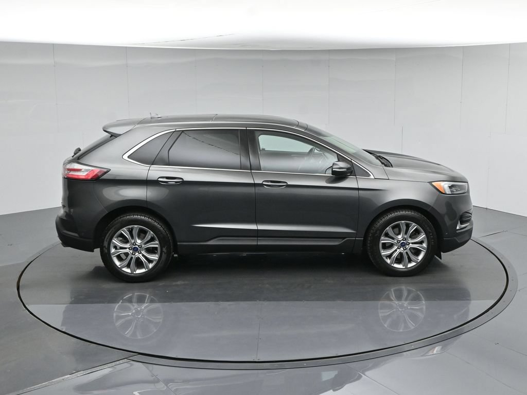 Used 2020 Ford Edge Titanium w/ Equipment Group 301A AWD/4WD image 42