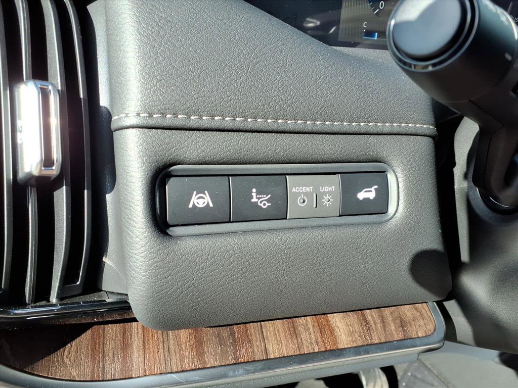 New 2026 Nissan Armada Platinum w/ Convenience Package image 18