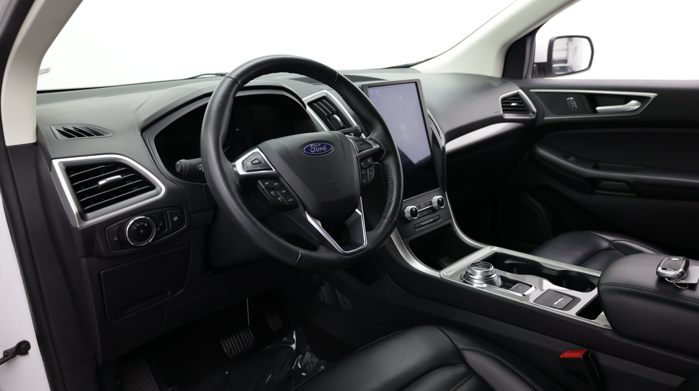 Used 2024 Ford Edge SEL AWD/4WD image 12