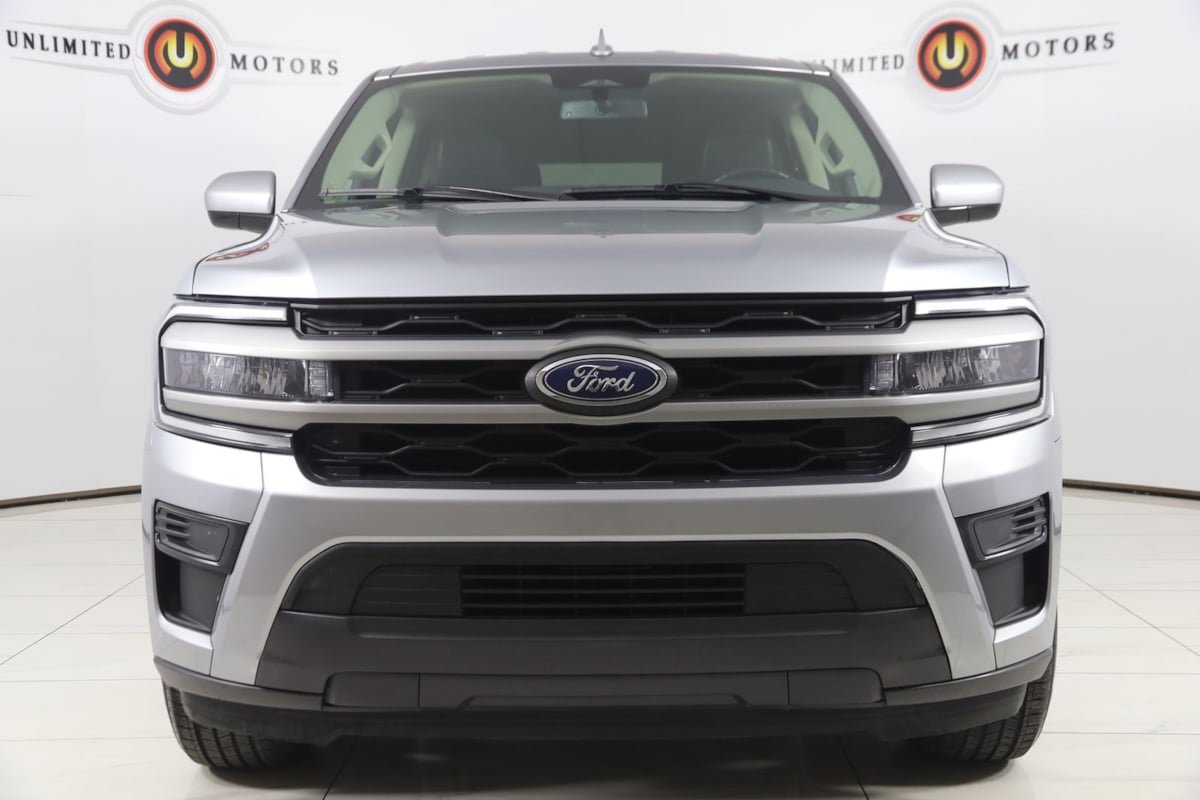 Used 2024 Ford Expedition Max XLT image 50