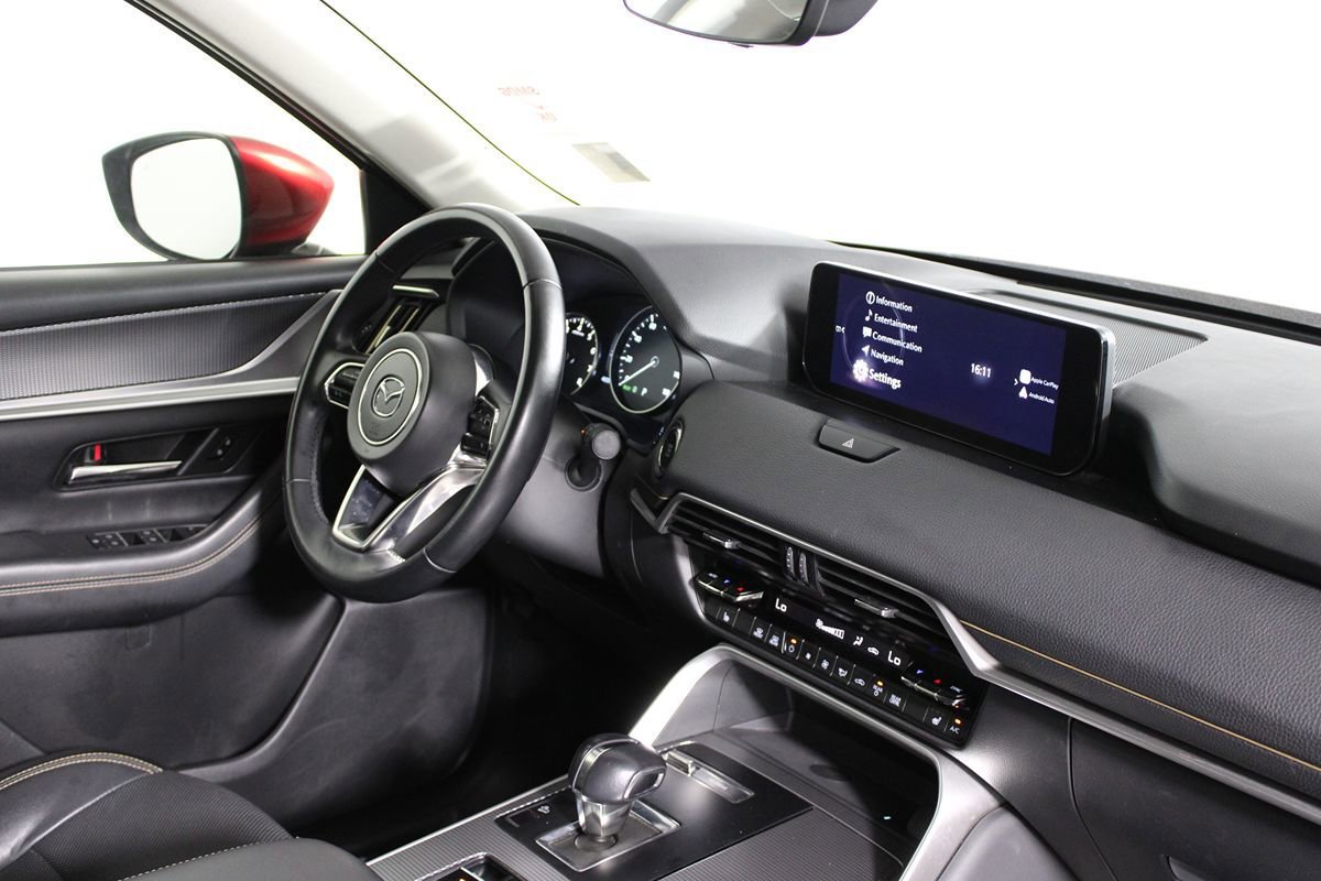 Used 2024 MAZDA CX-90 3.3 Turbo w/ Preferred Plus image 13