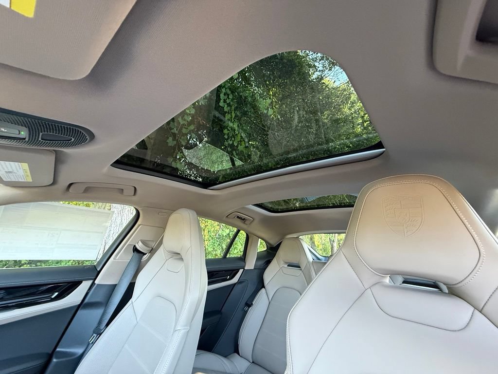 New 2026 Porsche Panamera 4 AWD/4WD image 18