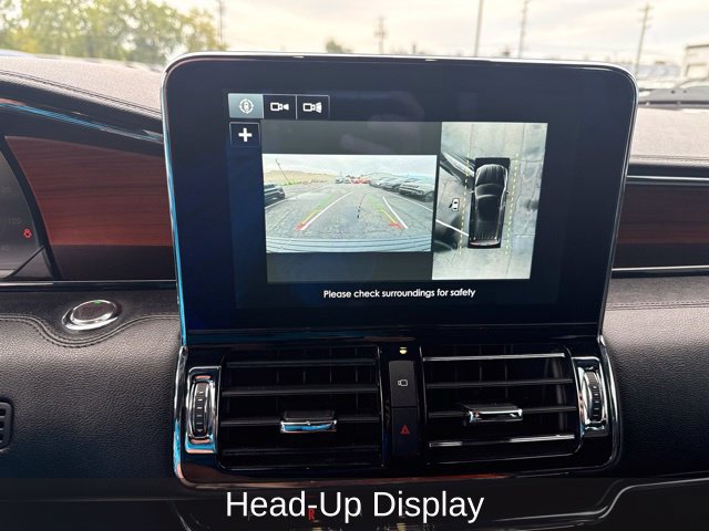 Used 2018 Lincoln Navigator Reserve w/ Technology Package AWD/4WD image 16