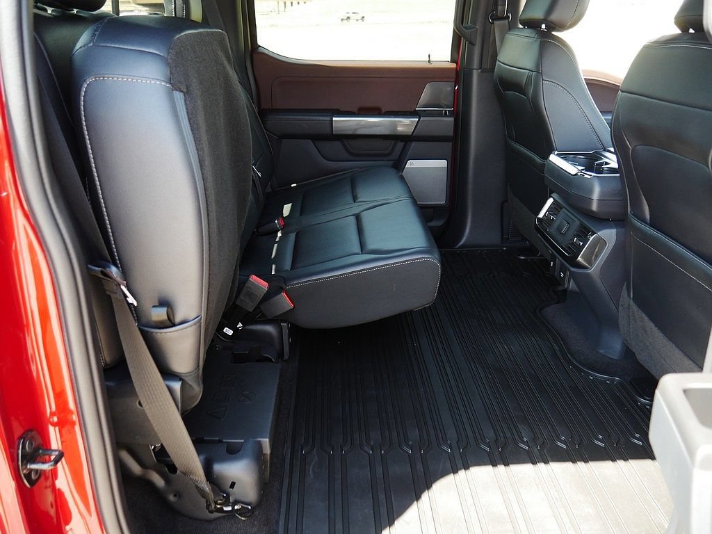 Used 2022 Ford F150 Lariat w/ Max Trailer Tow Package AWD/4WD image 50